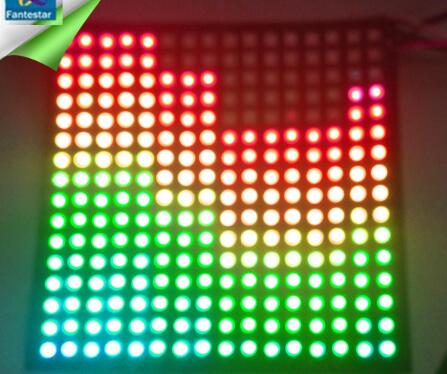 De la función luces de tira direccionables multi del RGB LED individualmente WS2812B interno WS2811 IC 2