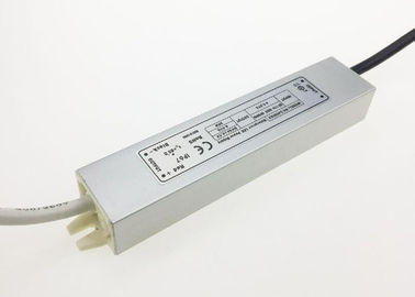 12V o 24V 20W encapsuló completamente la mini LED fuente de alimentación de IP67 con perfil delgado